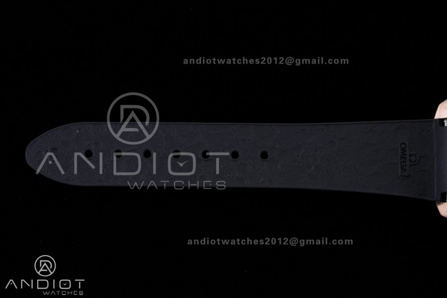 Speedmaster RG N1F Best Edition Black Dial on Black Rubber Strap A3861