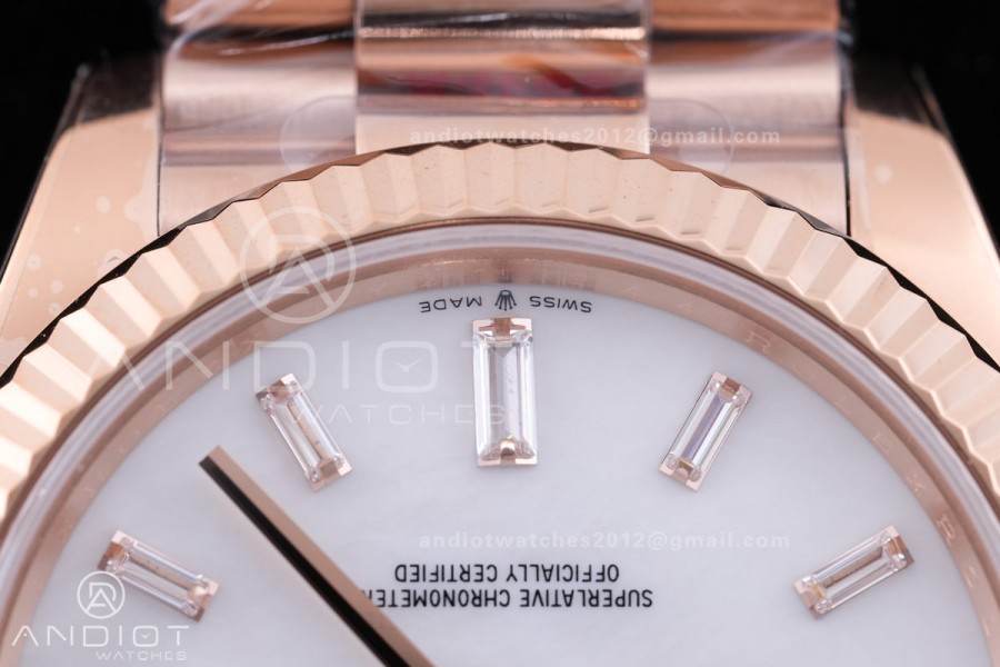 DayDate 40 RG 1:1 Best Edition White MOP Crystal Dial on President Bracelet VR3255 V8 (Gain Weight)