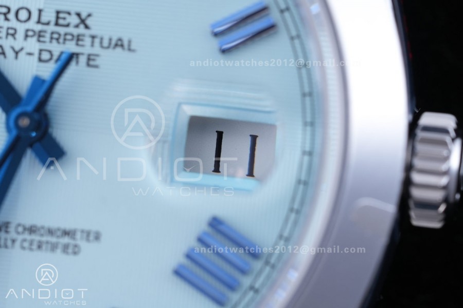 DayDate 40 SS QF 1:1 Best Edition 904L Steel Blue Roman Marker Dial on President Bracelet VR3255 V8 (Gain Weight)