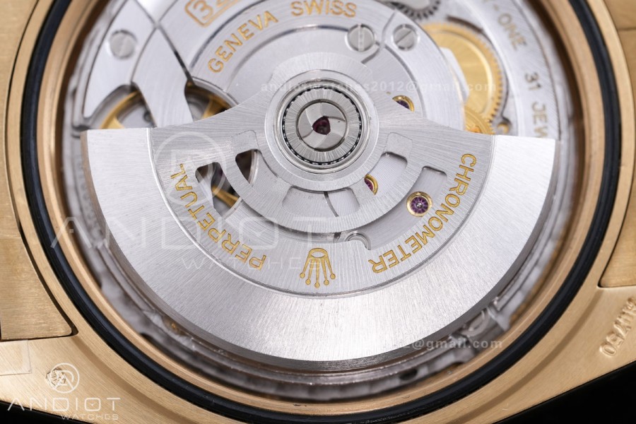 DayDate 40 YG QF 1:1 Best Edition Full Diamonds Dial on President Bracelet VR3255 V8 (Gain Weight)