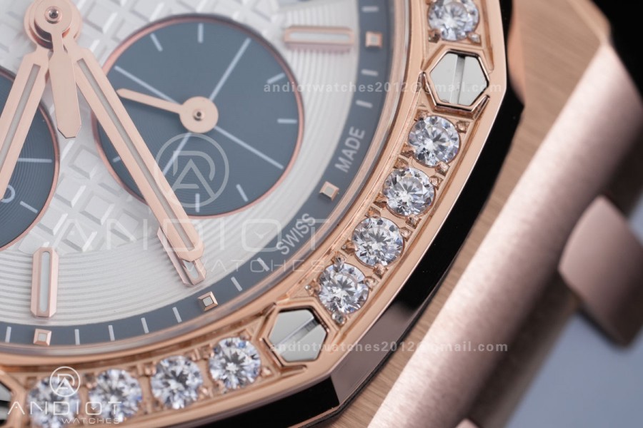 Royal Oak Offshore 37mm 26231 RG APSF 1:1 Best Edition White Dial On Grey Rubber Strap A2385