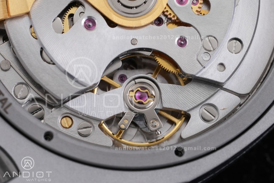 Royal Oak Offshore 37mm 26231 SS APSF 1:1 Best Edition White Dial On White Rubber Strap A2385