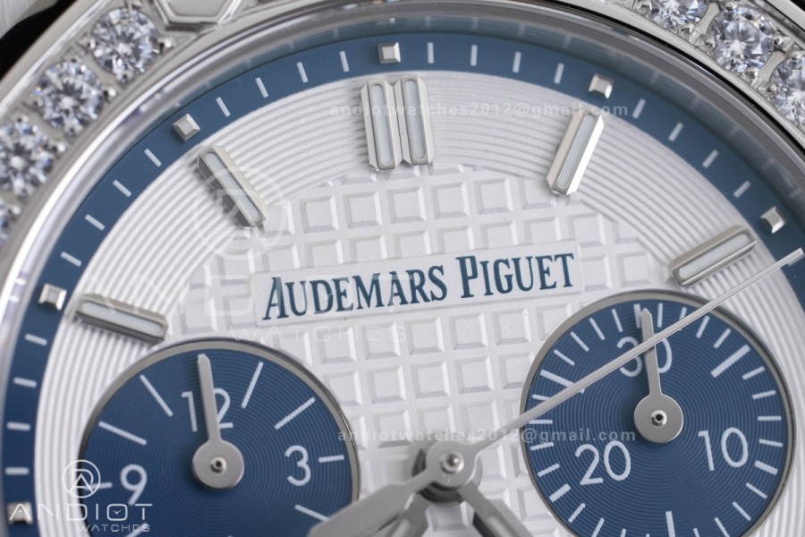 Royal Oak Offshore 37mm 26231 SS APSF 1:1 Best Edition White Dial On White Rubber Strap A2385