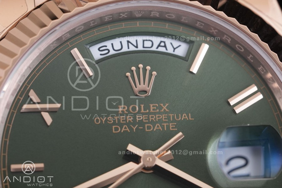 Day Date 228235 40mm Gain Weight V2 VSF 1:1 Best Edition Green Dial Roman Marker On RG President Bracelet DD3255