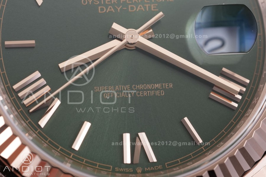 Day Date 228235 40mm Gain Weight V2 VSF 1:1 Best Edition Green Dial Roman Marker On RG President Bracelet DD3255