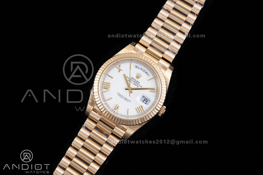 DayDate 40 228238 VSF 1:1 Best Edition White Roman Dial on President Bracelet VS3255