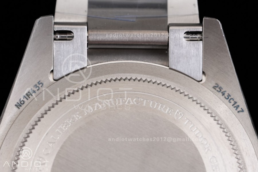 Pelagos M2543C1A 43mm Black Ceramic Ti V2 ZF 1:1 Best Edition Black Dial On Titanium Bracelet A2824