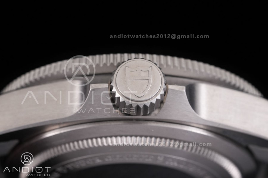 Pelagos M2543C1A 43mm Black Ceramic Ti V2 ZF 1:1 Best Edition Black Dial On Titanium Bracelet A2824