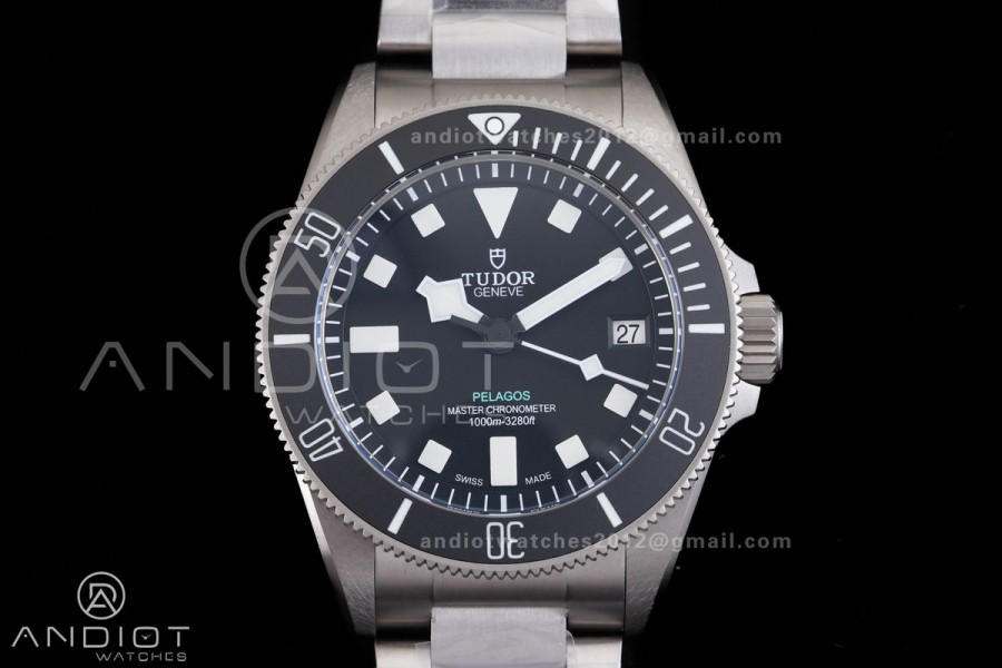 Pelagos M2543C1A 43mm Black Ceramic Ti V2 ZF 1:1 Best Edition Black Dial On Titanium Bracelet A2824