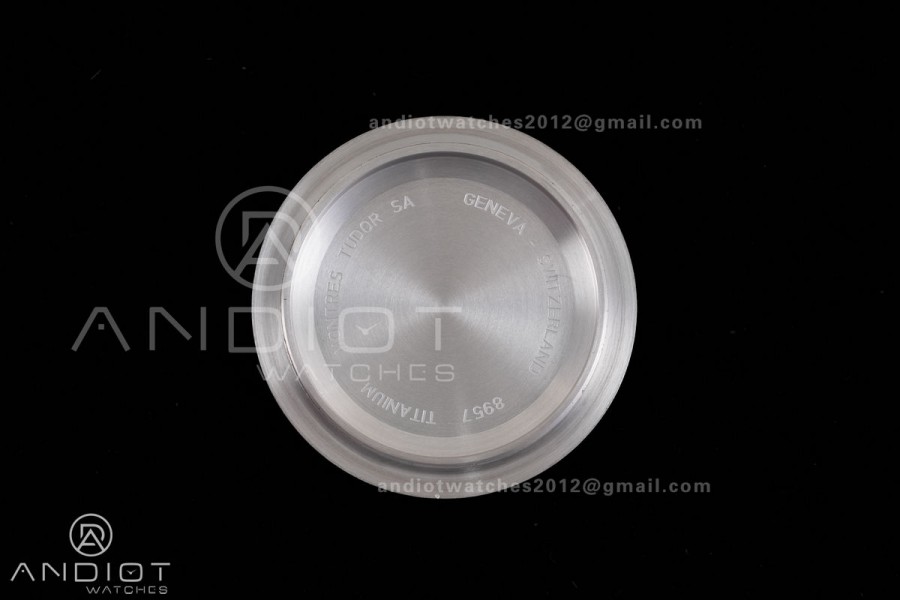 Pelagos M2543C1A 43mm Black Ceramic Ti V2 ZF 1:1 Best Edition Black Dial On Titanium Bracelet A2824