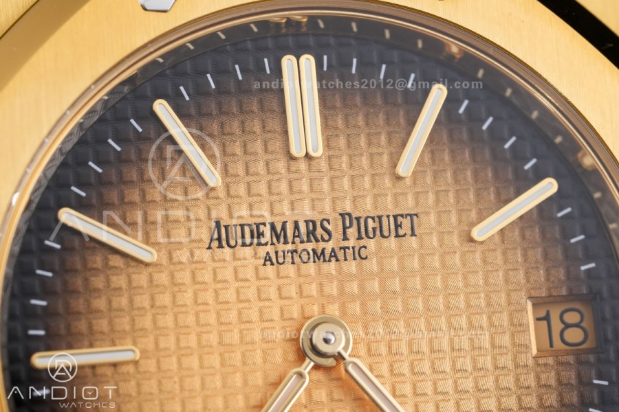 Royal Oak 39mm 16202 50th YG ZF 1:1 Best Edition YG Smoked Dial On YG Bracelet A7121