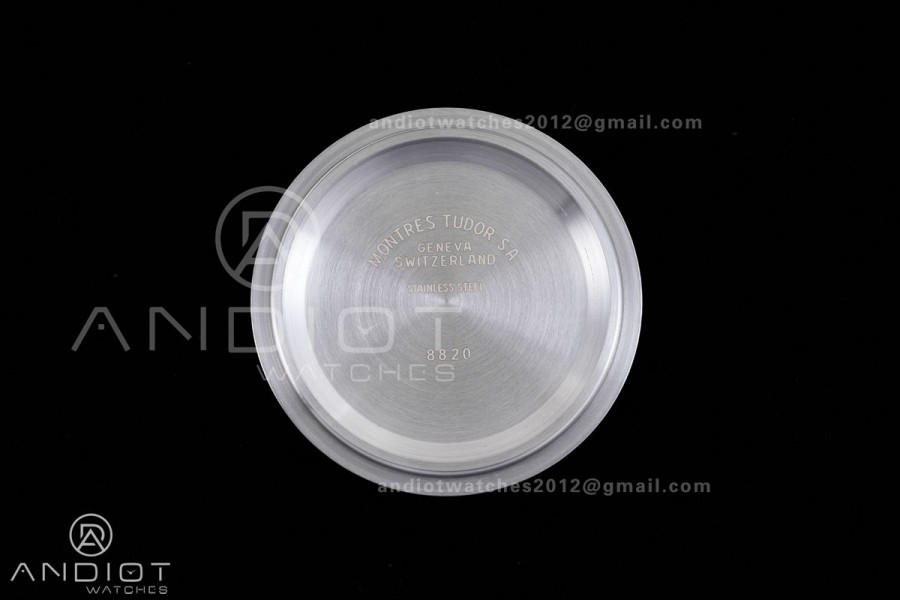 Black Bay M79470 GMT SS ZF 1:1 Best Edition White Dial On SS Bracelet Super Clone 3186