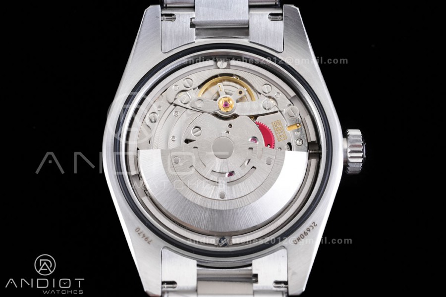 Black Bay M79470 GMT SS ZF 1:1 Best Edition White Dial On SS Bracelet Super Clone 3186