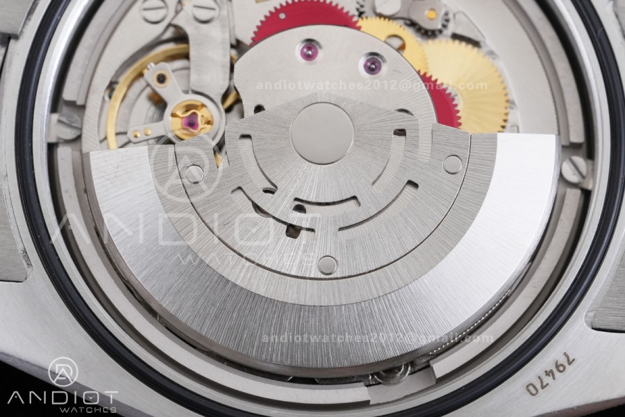 Black Bay M79470 GMT SS ZF 1:1 Best Edition White Dial On SS Bracelet Super Clone 3186