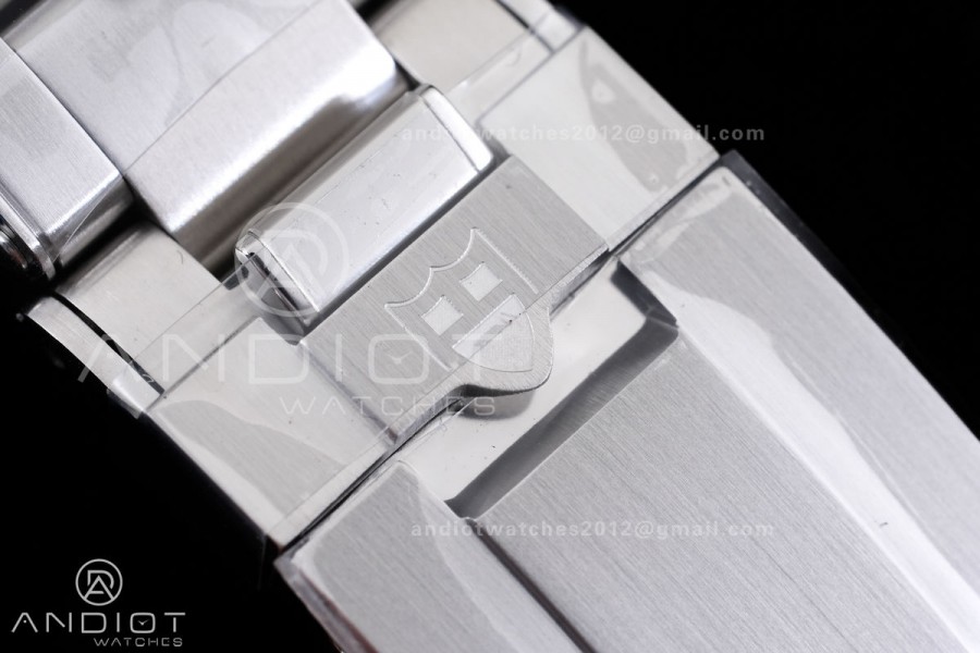 Black Bay M79470 GMT SS ZF 1:1 Best Edition White Dial On SS Bracelet Super Clone 3186