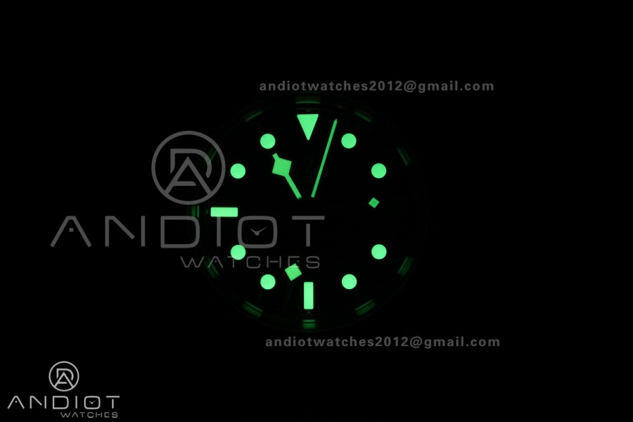 Black Bay M79470 GMT SS ZF 1:1 Best Edition White Dial On SS Bracelet Super Clone 3186