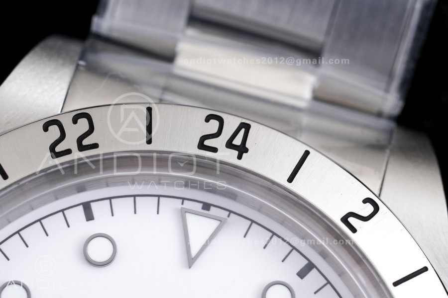 Black Bay M79470 GMT SS ZF 1:1 Best Edition White Dial On SS Bracelet Super Clone 3186