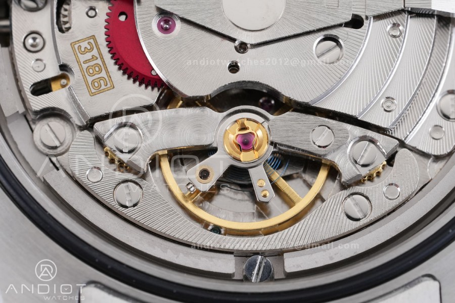 Black Bay M79470 GMT SS ZF 1:1 Best Edition Black Dial On SS Bracelet Super Clone 3186