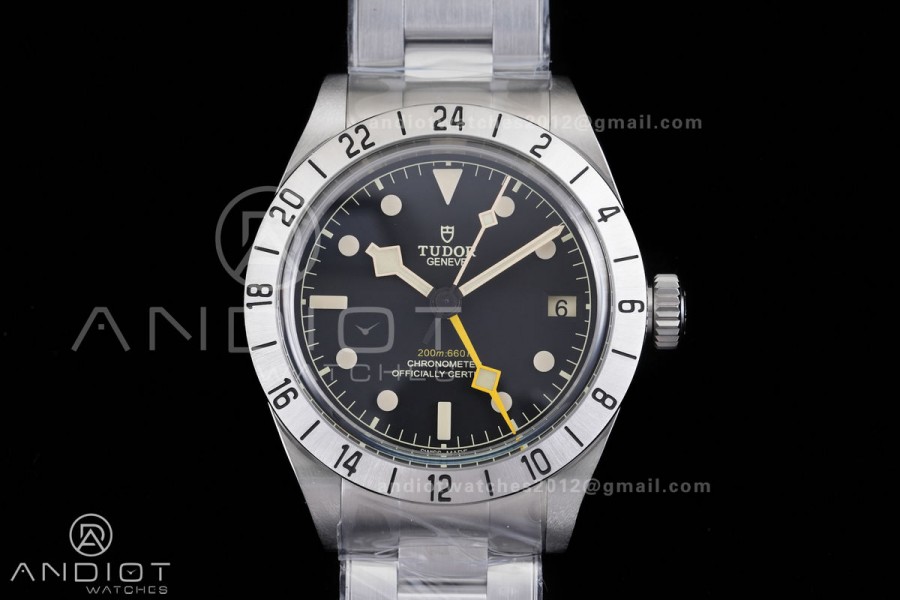 Black Bay M79470 GMT SS ZF 1:1 Best Edition Black Dial On SS Bracelet Super Clone 3186