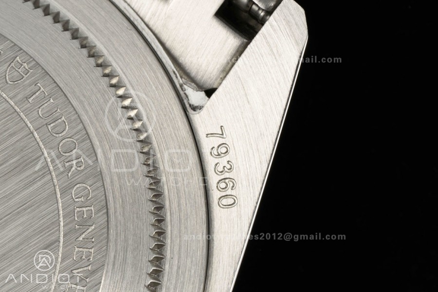 Black bay 41 SS/YG BLF 1:1 Best Edition Black Bezel Black Dial on Rivet Strap A2824