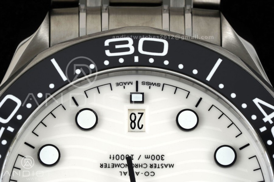 Seamaster Diver 300M SS ORF 1:1 Best Edition Black Ceramic White Dial on SS Bracelet OR8800 Super Clone