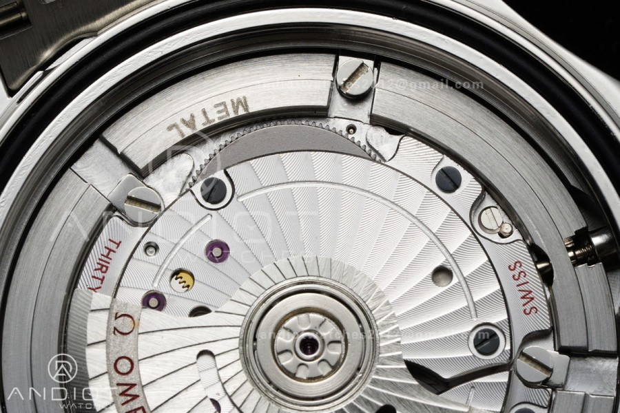 Seamaster Diver 300M SS ORF 1:1 Best Edition Green Ceramic Green Dial on SS Bracelet OR8800 Super Clone