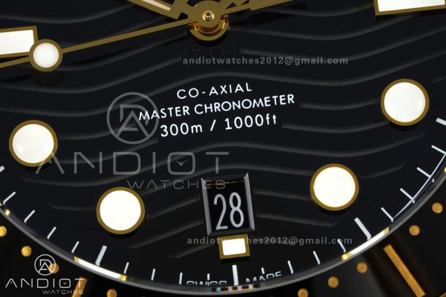 Seamaster Diver 300M SS/YG ORF 1:1 Best Edition Black Ceramic Black Dial on SS/YG Bracelet OR8800 Super Clone
