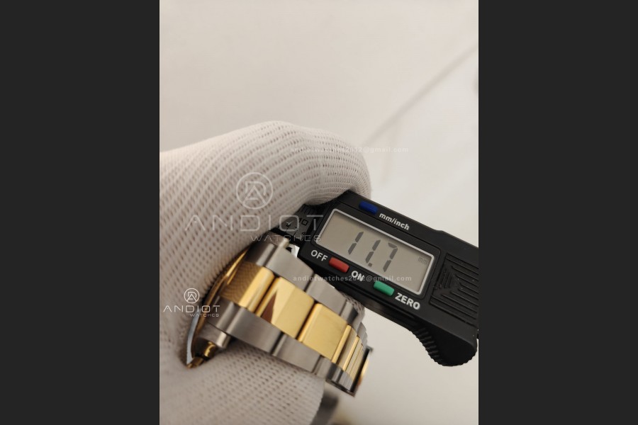 Daytona 126505 RG UFO 1:1 Best Edition Black/RG Dial on RG Bracelet UF4131 (Free Sprung)