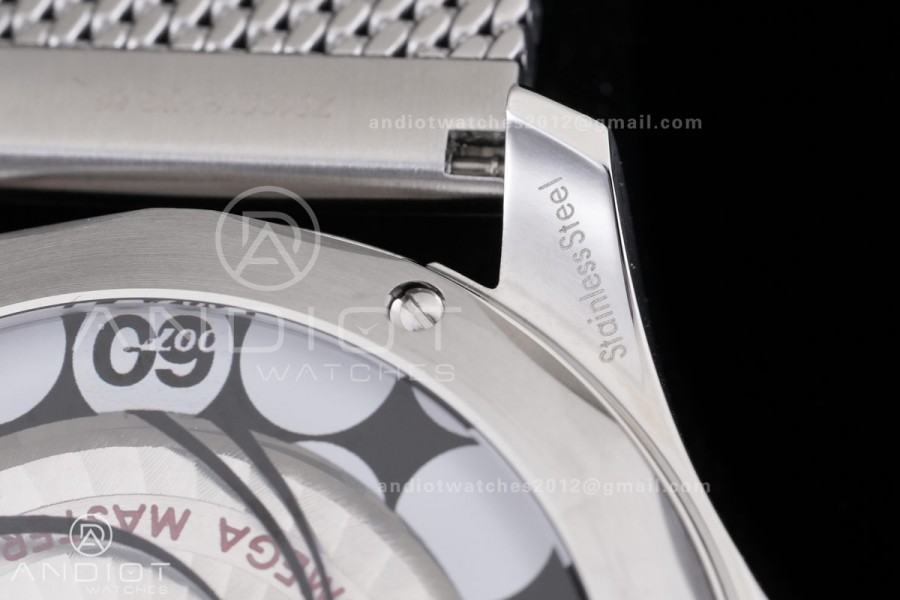 Seamaster 300M Diver 007 SS VSF 1:1 Best Edition Blue Wave Dial on SS Mesh Bracelet VS8806 Super Clone