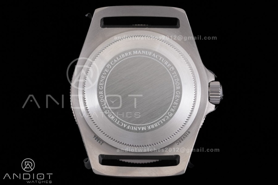 Pelagos FXD Green Ceramic Bezel Ti BRF 1:1 Best Edition Green Dial On Green Nylon Strap