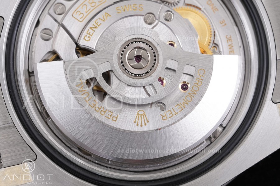 GMT Master II 116710 LN 904L SS ARF 1:1 Best Edition on Oyster Bracelet DD3285 V3