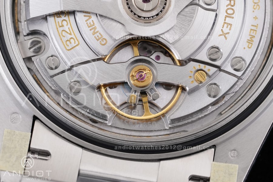 DayDate 40 228239 VSF 1:1 Best Edition Ice Blue Roman Dial on President Bracelet VS3255 V2