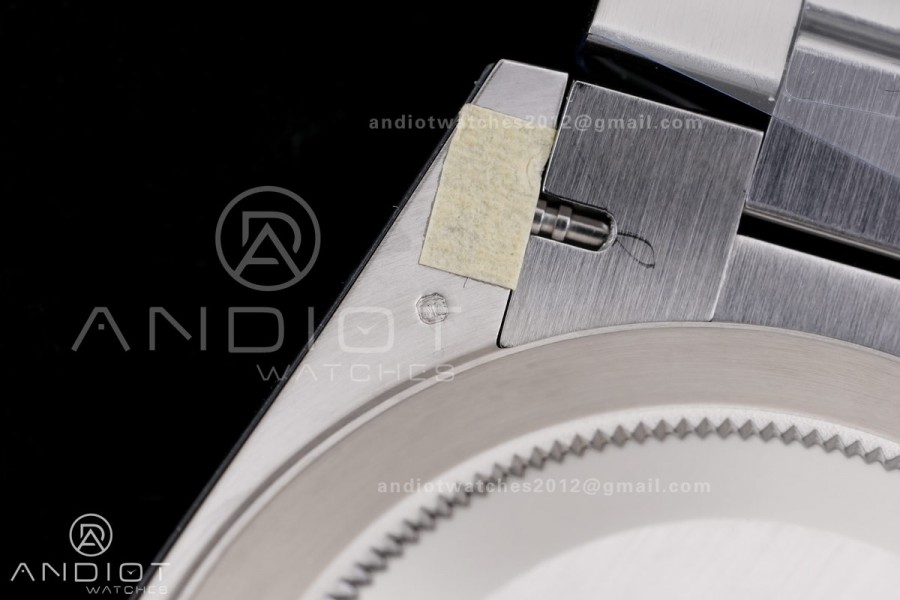 DayDate 40 228239 VSF 1:1 Best Edition Ice Blue Crystal Dial on President Bracelet VS3255 V2