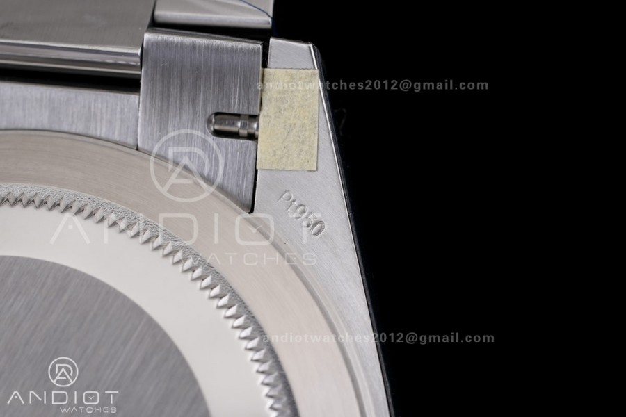 DayDate 40 228239 VSF 1:1 Best Edition Ice Blue Crystal Dial on President Bracelet VS3255 V2