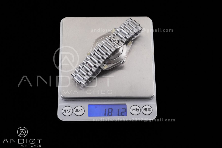 DayDate 40 228239 VSF 1:1 Best Edition Ice Blue Crystal Dial on President Bracelet VS3255 V2