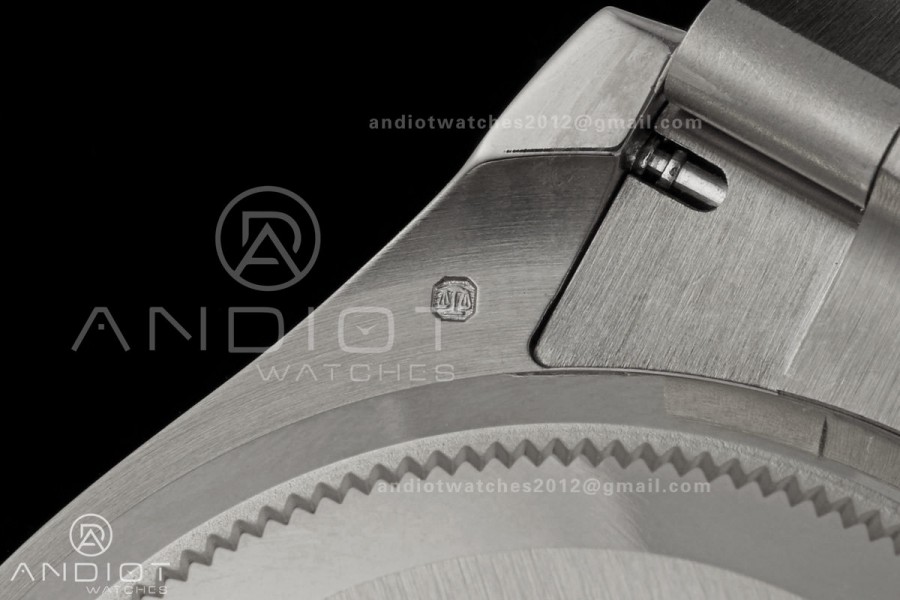 Daytona 126509 QF 1:1 Best Edition Gray/Black Dial on SS Bracelet JH4131 (Free Sprung) V18