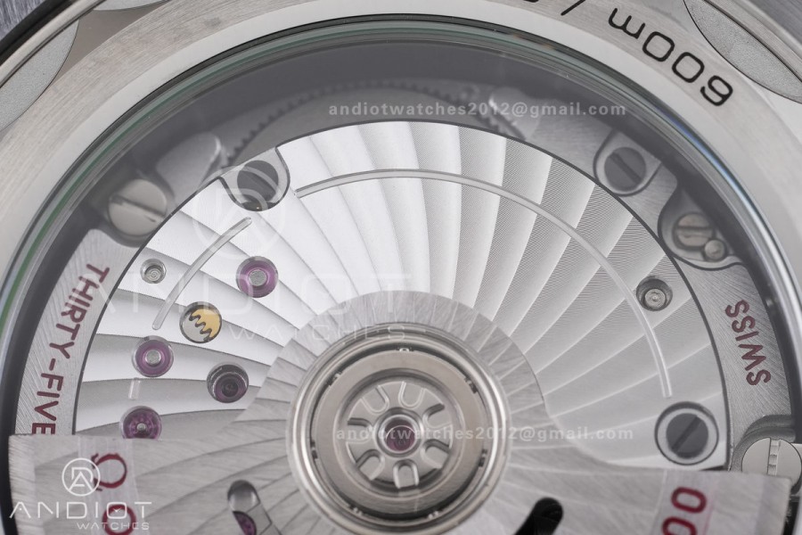 Planet Ocean 39.5mm White Ceramic Bezel SS VSF 1:1 Best Edition White Dial On SS Bracelet Super Clone Asian 8800