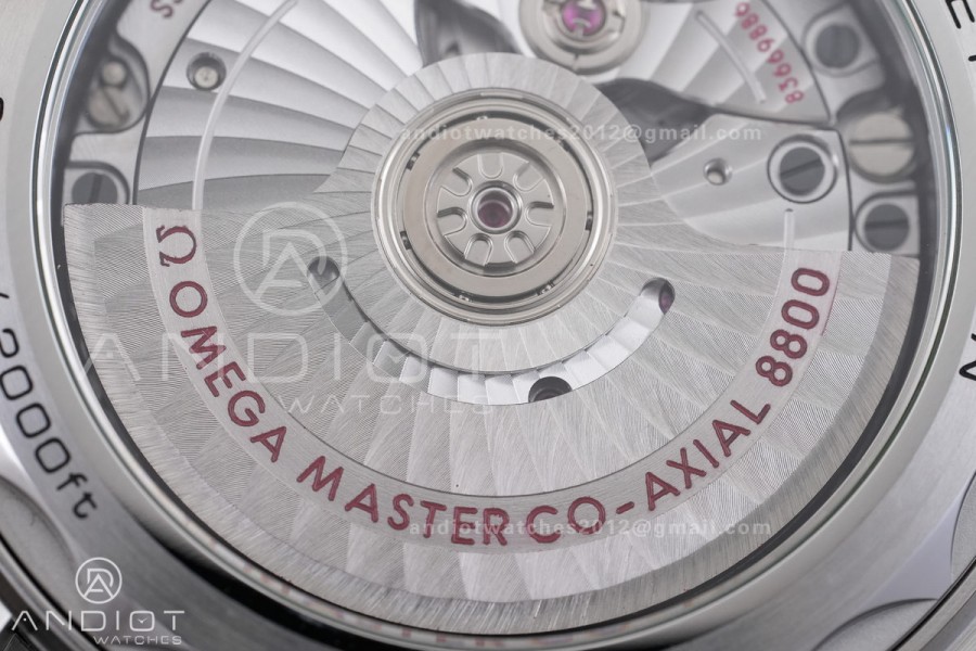 Planet Ocean 39.5mm White Ceramic Bezel SS VSF 1:1 Best Edition White Dial On SS Bracelet Super Clone Asian 8800