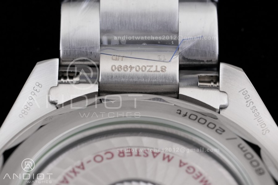 Planet Ocean 39.5mm White Ceramic Bezel SS VSF 1:1 Best Edition White Dial On SS Bracelet Super Clone Asian 8800