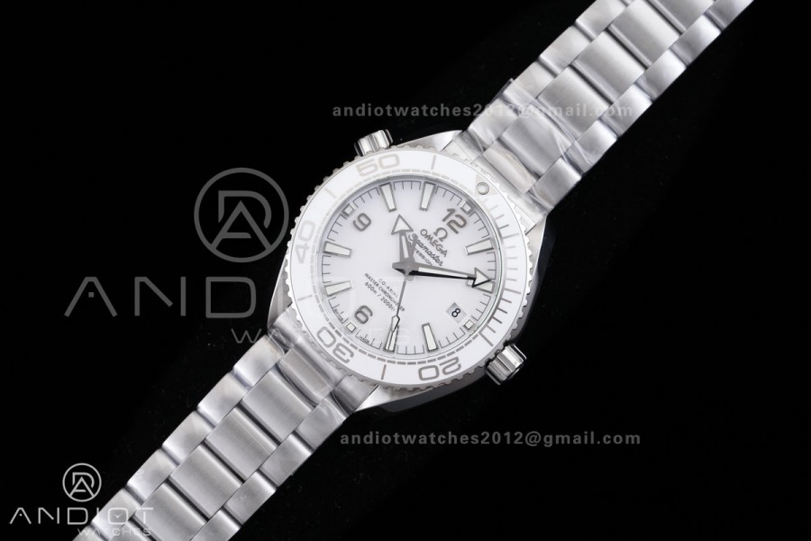 Planet Ocean 39.5mm White Ceramic Bezel SS VSF 1:1 Best Edition White Dial On SS Bracelet Super Clone Asian 8800