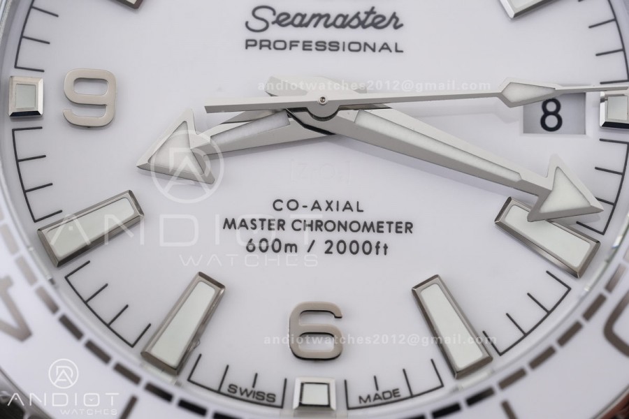 Planet Ocean 39.5mm White Ceramic Bezel SS VSF 1:1 Best Edition White Dial On SS Bracelet Super Clone Asian 8800