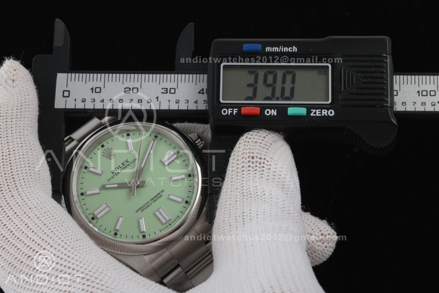 Oyster Perpetual 124300 41mm Clean Plus 1:1 Best Edition 904L Steel Avocado Dial DD3230