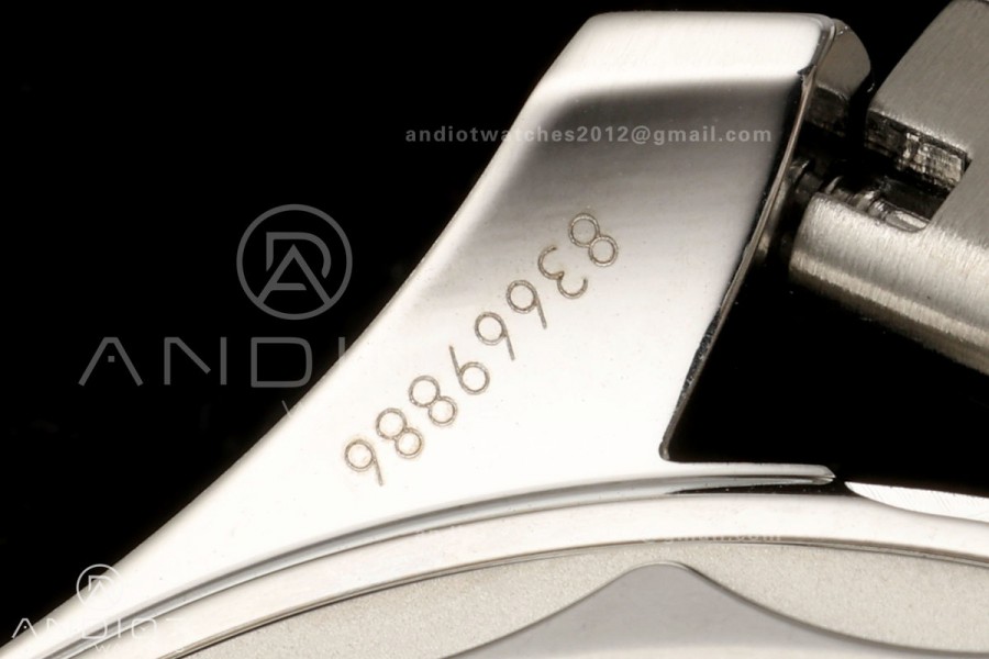 Seamaster Diver 42mm Black Bezel SS VSF 1:1 Best Edition Black Dial On Mesh Bracelet Super Clone 8806