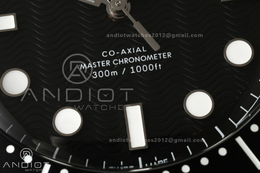 Seamaster Diver 42mm Black Bezel SS VSF 1:1 Best Edition Black Dial On Mesh Bracelet Super Clone 8806