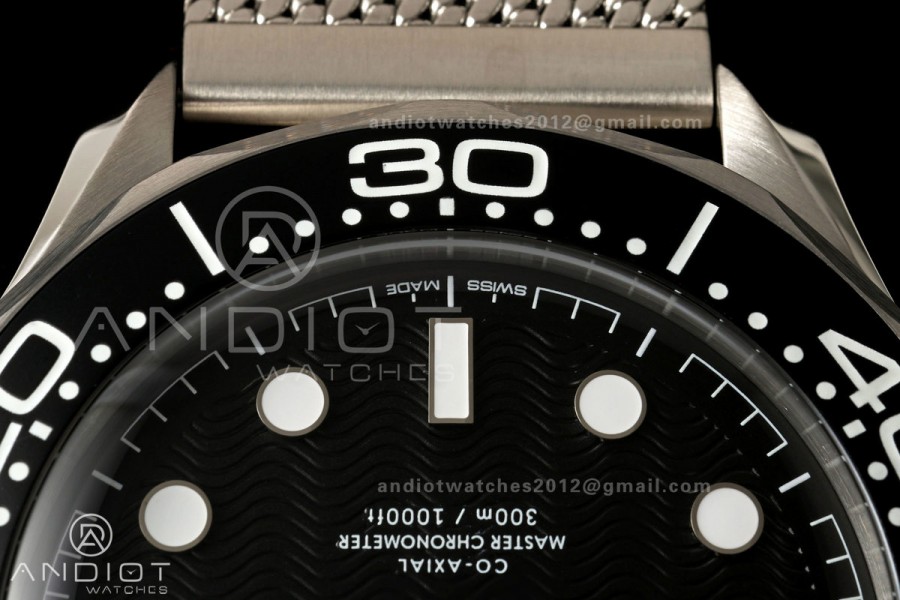 Seamaster Diver 42mm Black Bezel SS VSF 1:1 Best Edition Black Dial On Mesh Bracelet Super Clone 8806