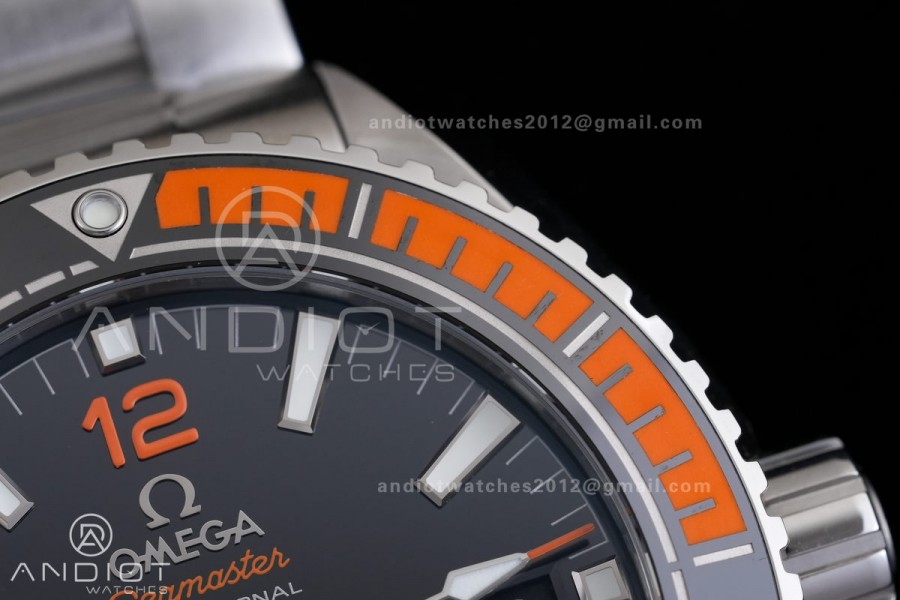 Planet Ocean 43.5mm SS VSF 1:1 Best Edition Black/Orange Bezel Black Dial on SS Bracelet A8900 Super Clone V2