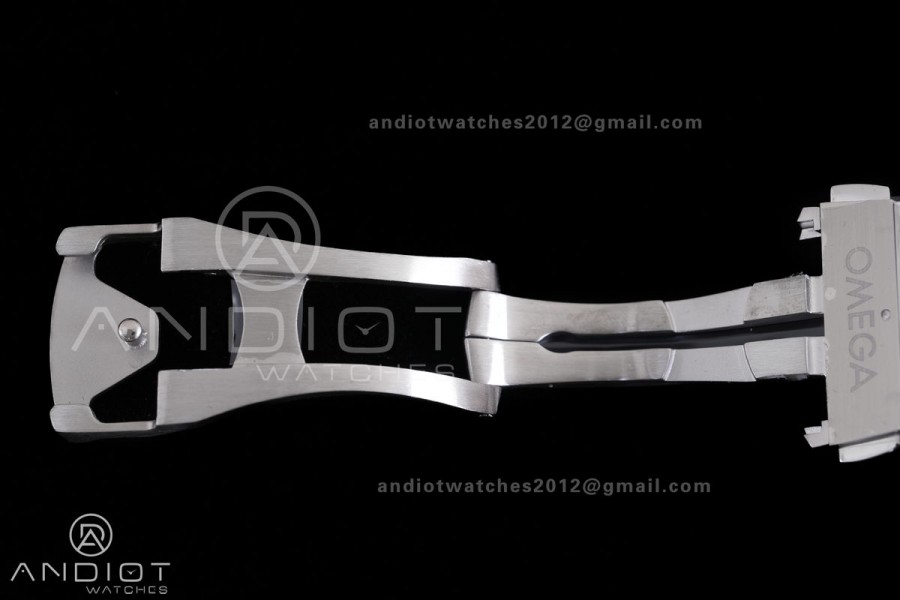 Planet Ocean 39.5mm White Ceramic Bezel SS VSF 1:1 Best Edition White Dial On White Rubber Strap Super Clone Asian 8800