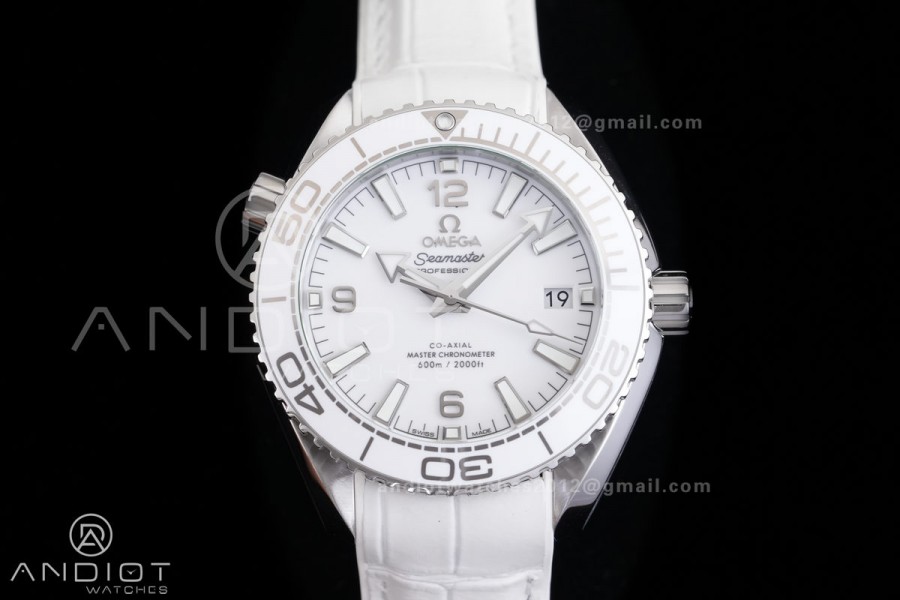 Planet Ocean 39.5mm White Ceramic Bezel SS VSF 1:1 Best Edition White Dial On White Rubber Strap Super Clone Asian 8800
