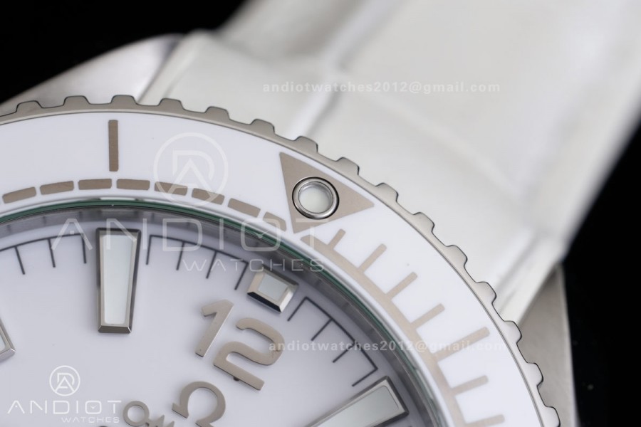 Planet Ocean 39.5mm White Ceramic Bezel SS VSF 1:1 Best Edition White Dial On White Rubber Strap Super Clone Asian 8800