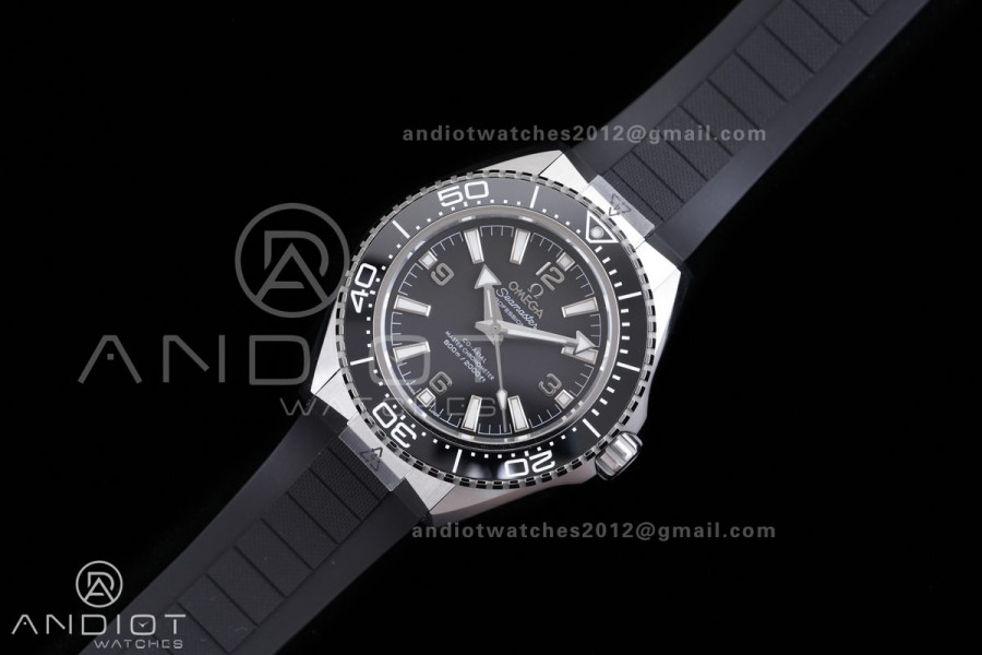 Planet Ocean 600M 42mm SS VS+F 1:1 Best Edition Black Dial Black Bezel on Black Rubber Strap A8912